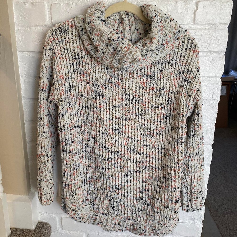 Jessica Simpson Chunky Cowl Neck Sweater